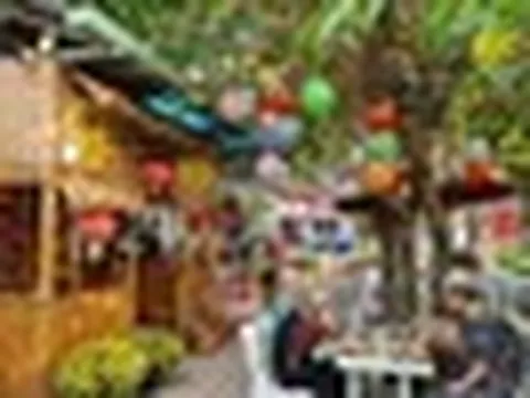 Việt Nam đã có "nhà dưỡng lão" cực xanh mát, nhiều hồ nước và khuôn viên rộng rãi: Tổ chức sinh nhật đủ đầy hàng tháng, nhận chăm sóc trọn đời từ 500 triệu