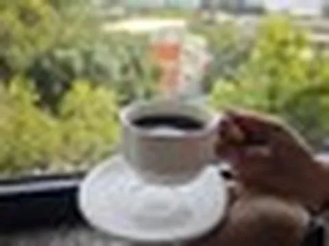 Uống cà phê mỗi ngày có tốt không? Tại sao 5 nhóm người này nên hạn chế?