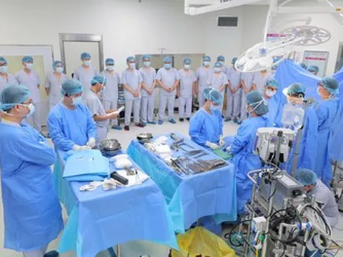 Một cuộc chia ly, 6 cuộc đời được tiếp nối