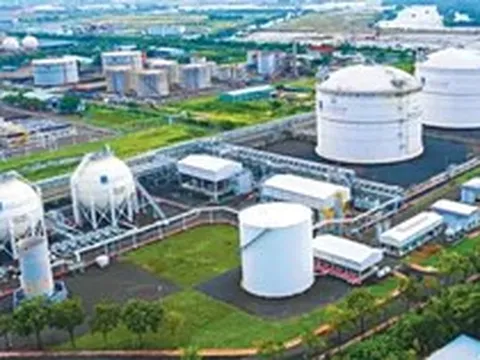 Nguồn điện chậm tiến độ, lấy gì bù thiếu hụt?