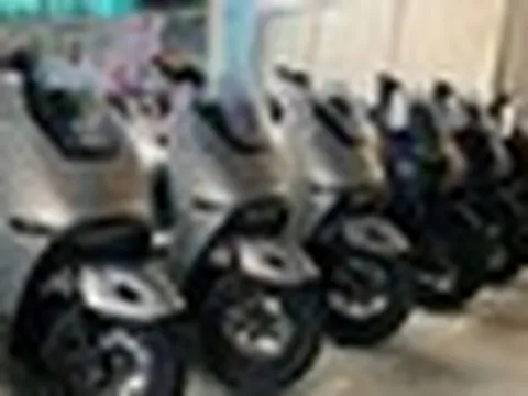 Giá xe máy điện Honda UC3 lắp ráp trong nước mới về đại lý