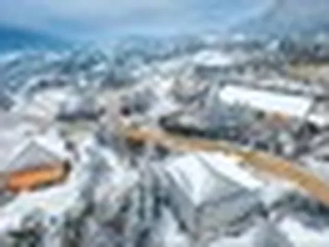 Phát hiện đỉnh núi cao 2.860 m ở Việt Nam, từng lạnh -5°C, mùa đông băng phủ trắng đẹp như trời Âu