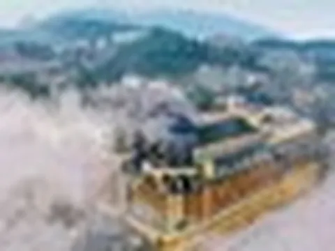 Việt Nam có 1 "cung điện Pháp" nằm ở độ cao 1.600m, mát mẻ quanh năm: 5 năm liền thắng giải "hàng đầu châu Á", 3 năm liên tiếp được vinh danh "biểu tượng hàng đầu thế giới"