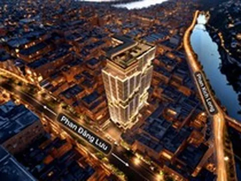 Tòa nhà 17 tầng trên đất vàng hiếm hoi tại TP.HCM: Cất nóc sau bài toán khó dưới lòng đất