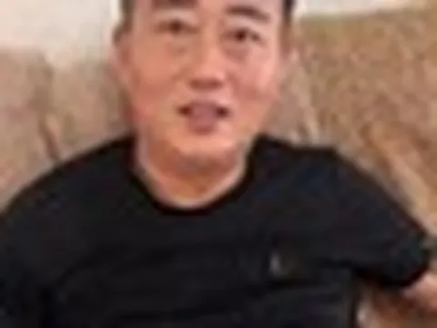 Nam KOL 38 tuổi đột ngột qua đời giữa đêm, để lại người vợ bị suy thận nặng và 2 con nhỏ