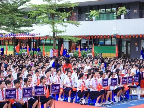 Hà Nội quy định mức thu tối đa loạt dịch vụ trường học
