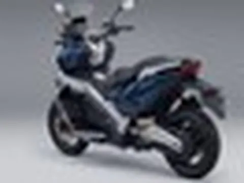 Hãng xe Trung Quốc ZXMoto gây sốc với mẫu xe tay ga ADV 250T mang động cơ đặt giữa