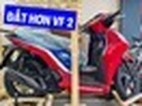 Hàng hiếm Honda SH150i HRC 2026 nhập tư về Việt Nam: Giá khoảng 250 triệu đồng, nhập Ý, đắt gấp đôi xe chính hãng