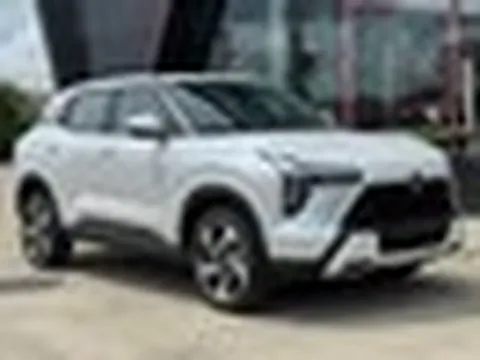 Mitsubishi Xforce đang nhận ưu đãi hàng chục triệu, giá tương đương Vios